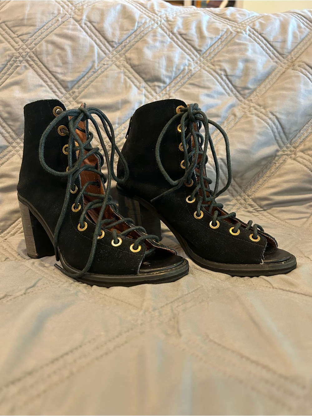 Black Leather suede lace up lug sole heels Jeffrey Campbell size 5.5 goth, punk